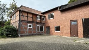 Hof zum Wohnhaus
