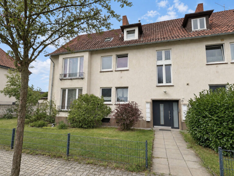 Hausansicht Straße